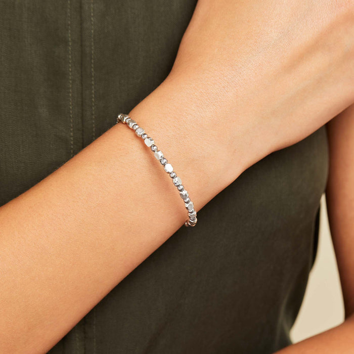 lucent-metal-beaded-bangle-bracelet-A21EBMETAL2RS-onmodel-1_2a5c13d7-b803-49d5-8644-d9db11fd9df1