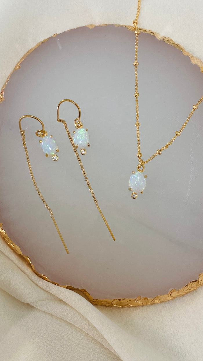 Oval opal charm necklace