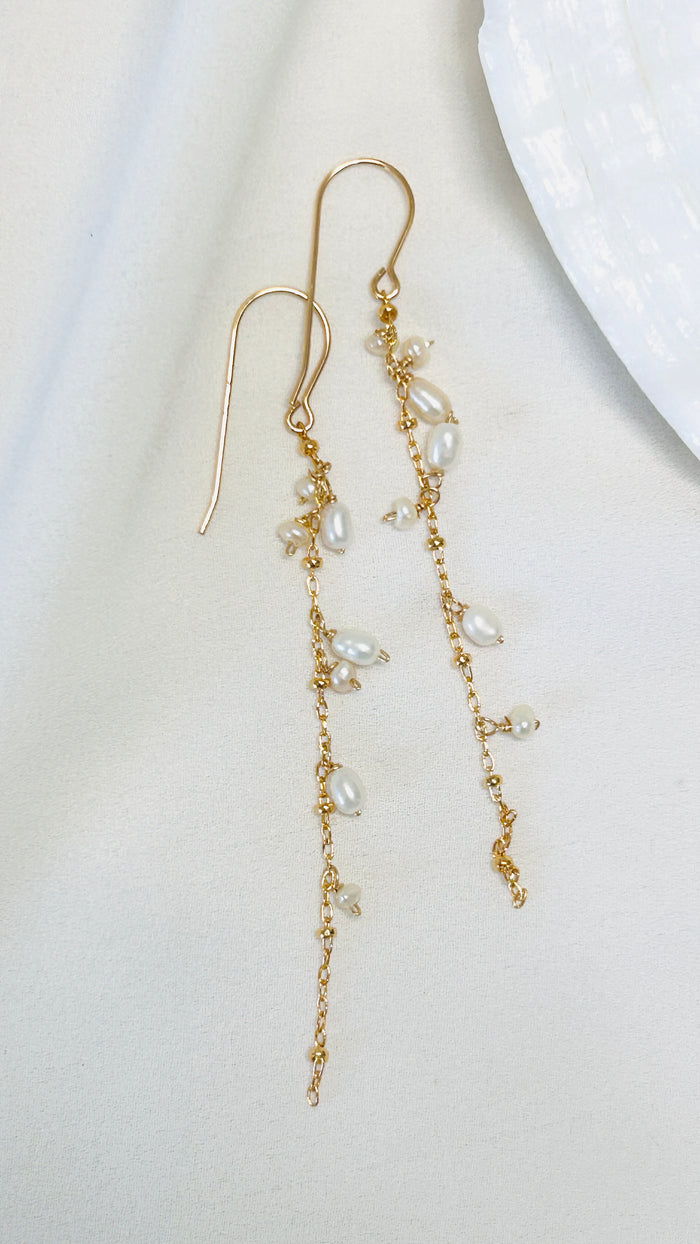 Sprinkle earrings - Freshwater keshi