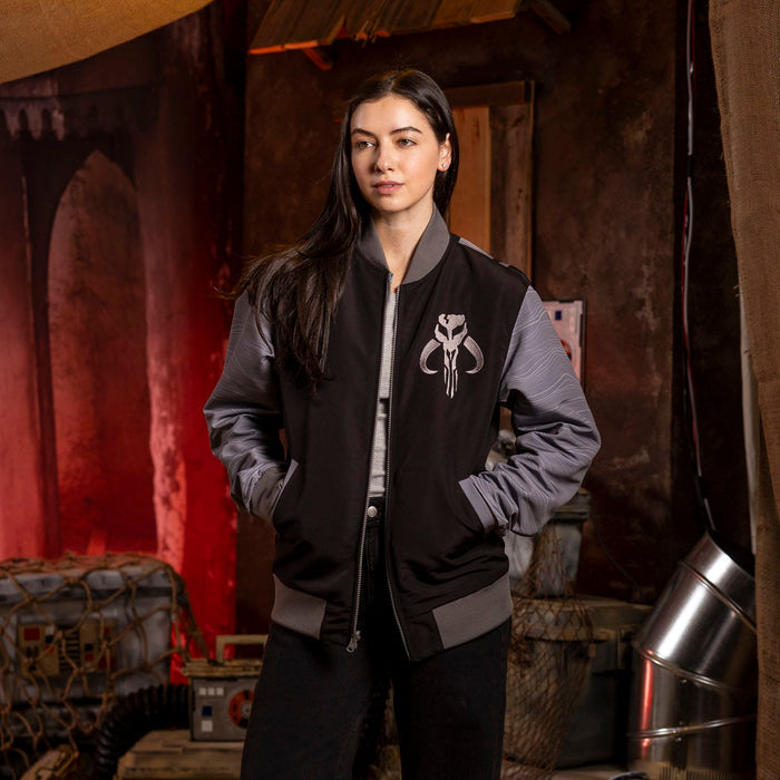 RSVLTS Star Wars Jacket Star Wars™ "Precious Cargo" – Reversible Bomber Jacket Star Wars™ "Precious Cargo" – Reversible Bomber Jacket