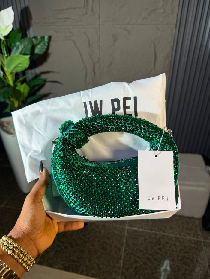 # 0 230 JW PEL BOX BAG