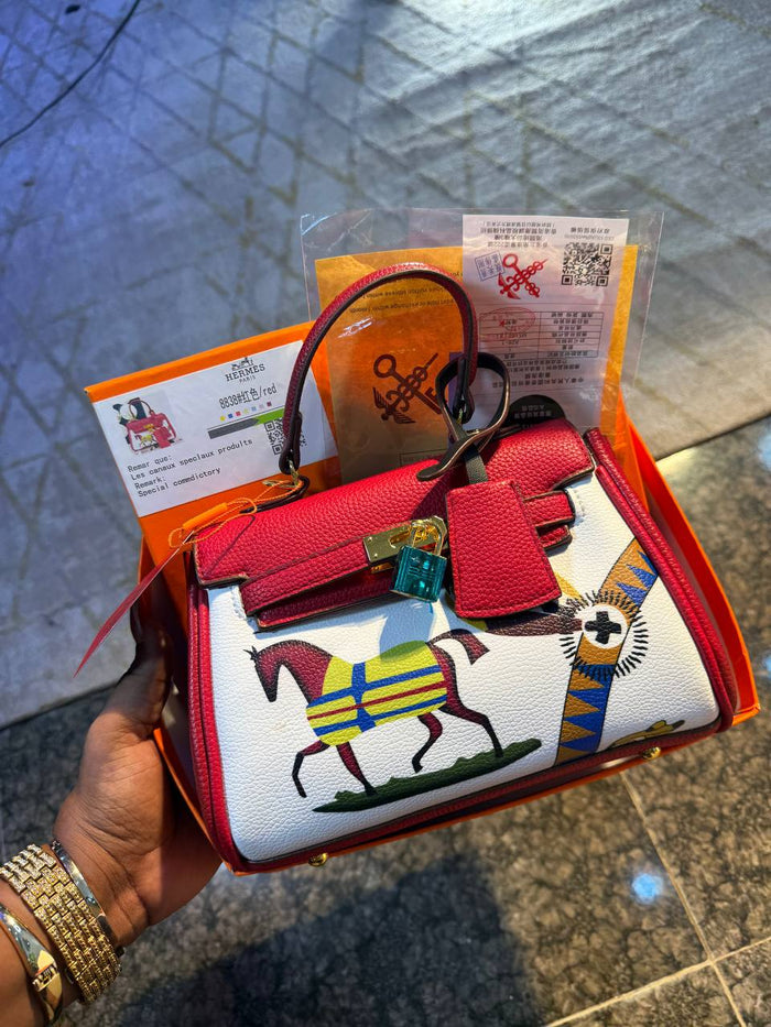 # 0 8838 HERMES BOX BAG