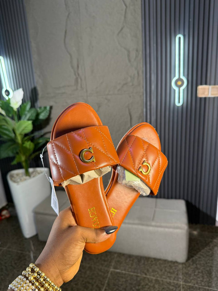 # 0 COACH SLIPPERS