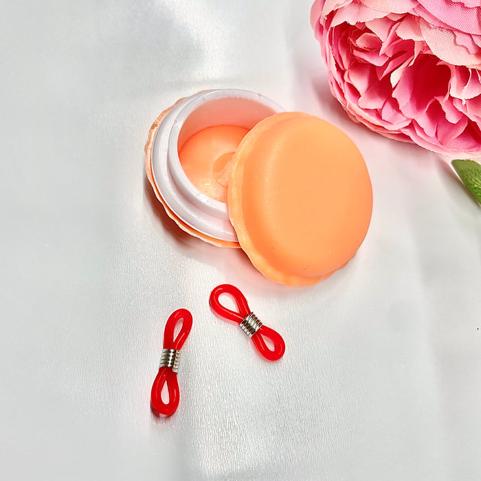 Needle Huggers With Container