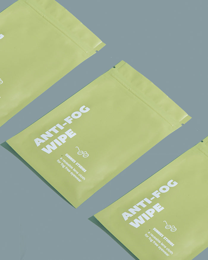 lifestyle-anti-fog-wipe::anti-fog-wipe