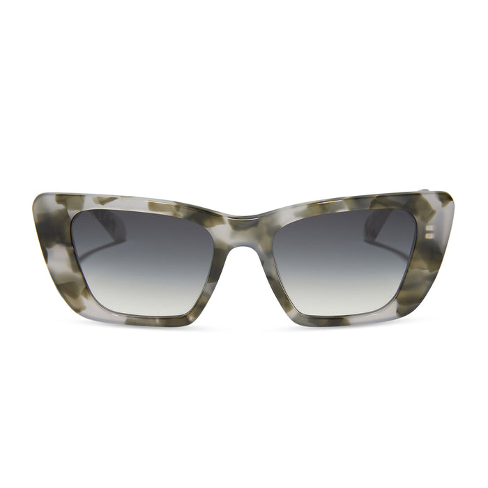 diff eyewear featuring the aura square sunglasses with a kombu frame and grey gradient lenses front view