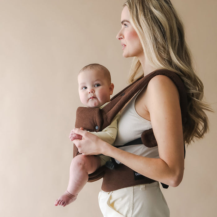 Boba Auri Baby Carrier in Chocolate Brown