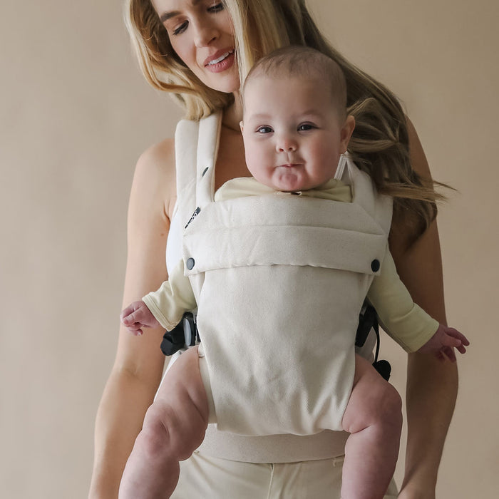 Boba Auri Baby Carrier in Oat Cream