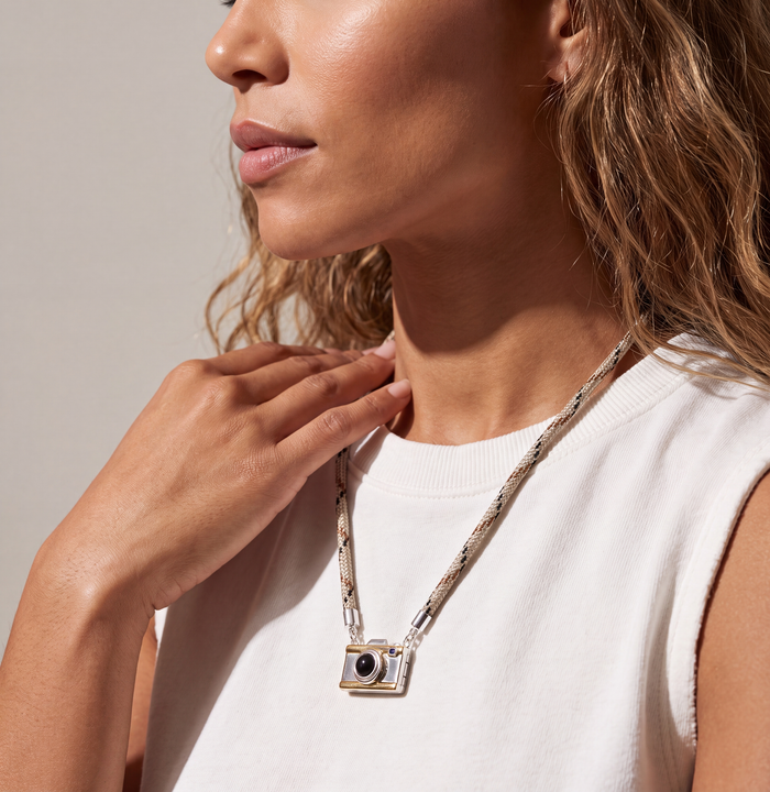 alex-and-ani_camera-locket-profile-necklace_260626_872e3d.png
