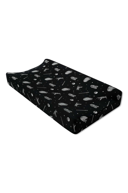 Change Pad Cover in STAR WARS™ on change pad