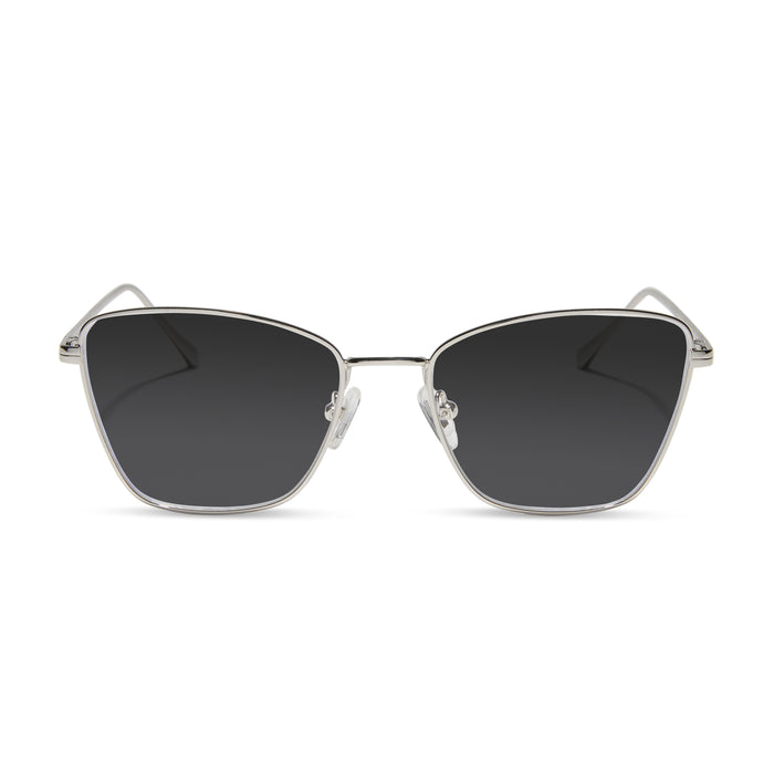 diff eyewear featuring the connie cat eye prescription sunglasses with a silver frame front view