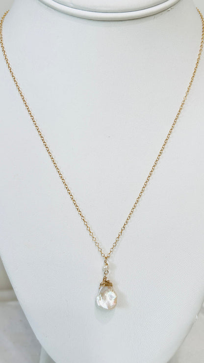 Cornflake x freshwater keshi necklace