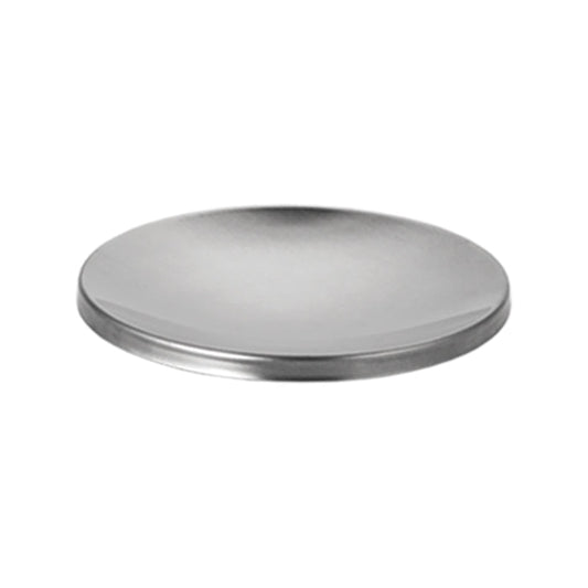 Eine runde, flache Metallscheibe mit glatten Kanten – Unold Deckel zur Metall-Grillplatte für RACLETTE 48726 – vor einem schlichten weißen Hintergrund.