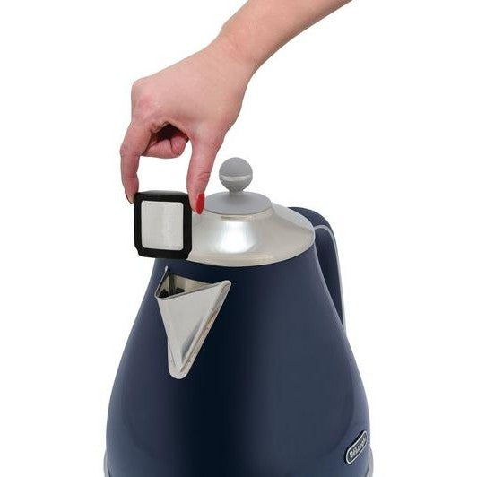 De’Longhi Icona Capitals Kettle – London Blue – view 3