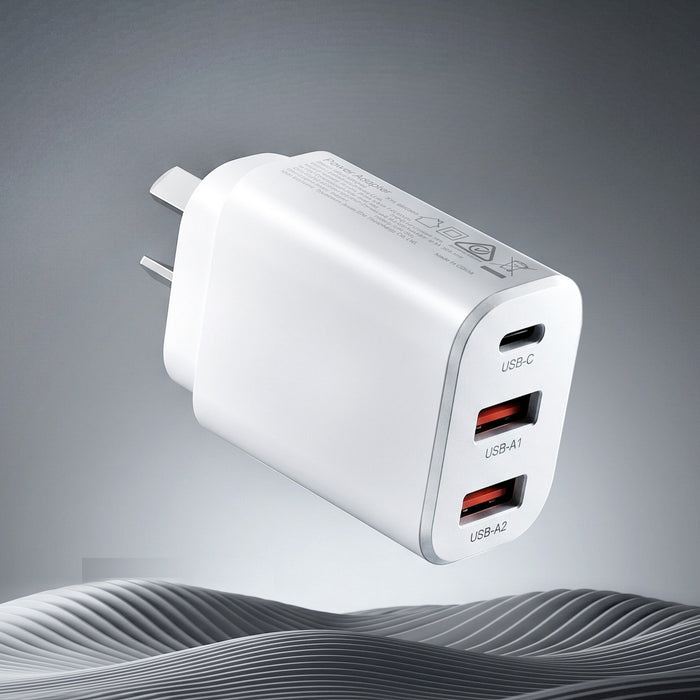 Devanti USB C Charger 30W Fast Charger 3 Port PD Charging Block White