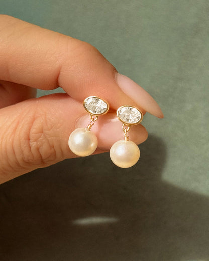 Dream Drop Moissanite Earrings