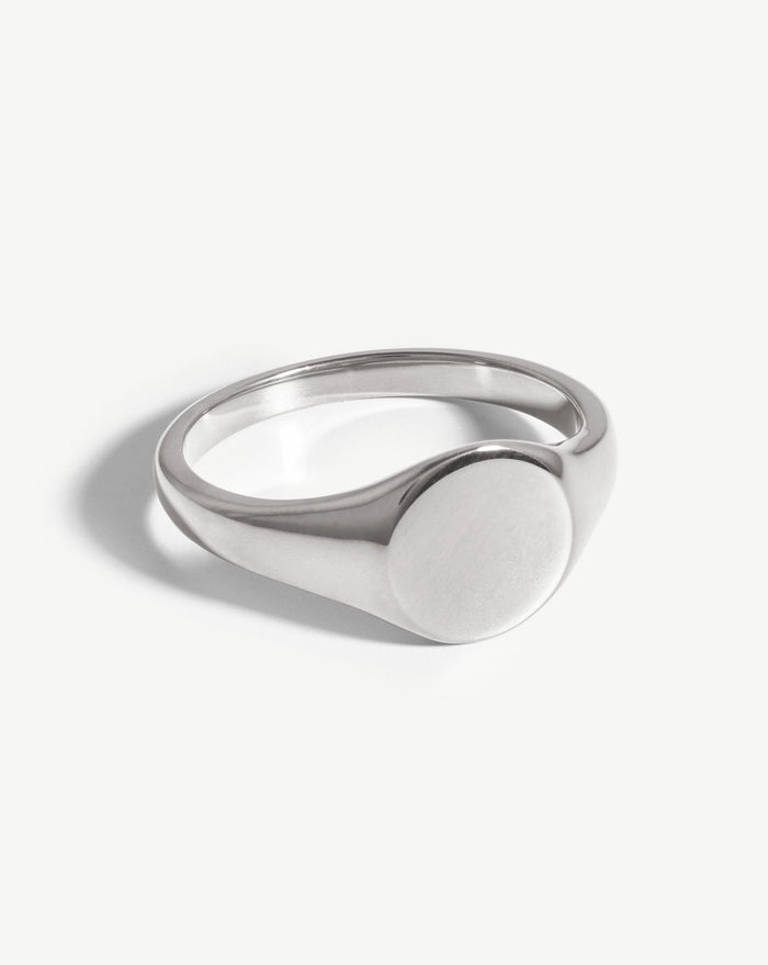 Engravable Round Signet Ring | Sterling Silver Rings Missoma