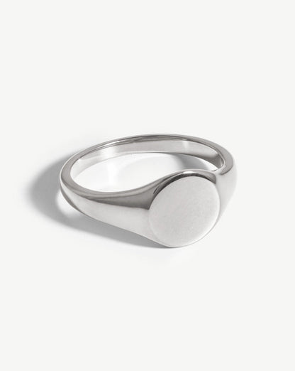 Engravable Round Signet Ring | Sterling Silver Rings Missoma