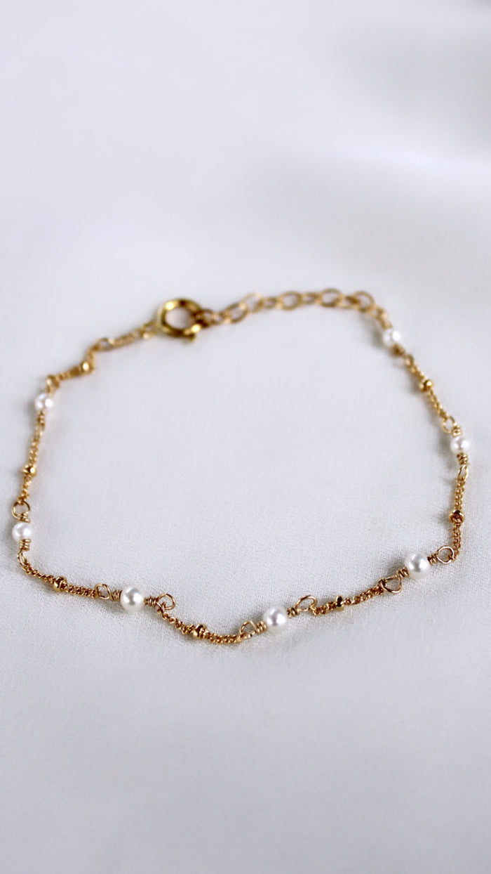 Gemstone anklet