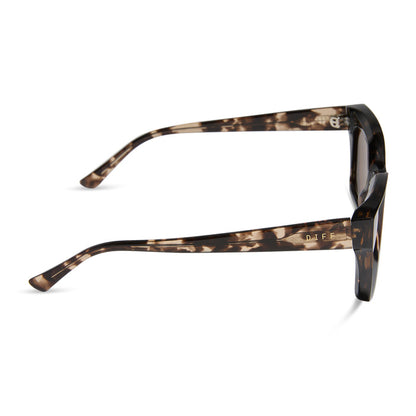 diff eyewear featuring the greer square sunglasses with a espresso tortoise frame and brown gradient polarized lenses side view