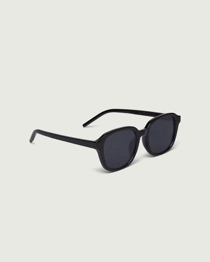 Ink::Homer Sunglasses square black recycled polyester front diagonal