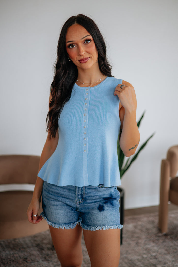 Pale Blue / Small