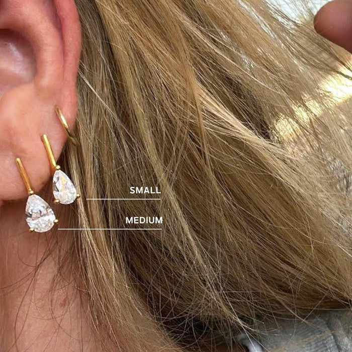 yellow gold / medium / pair