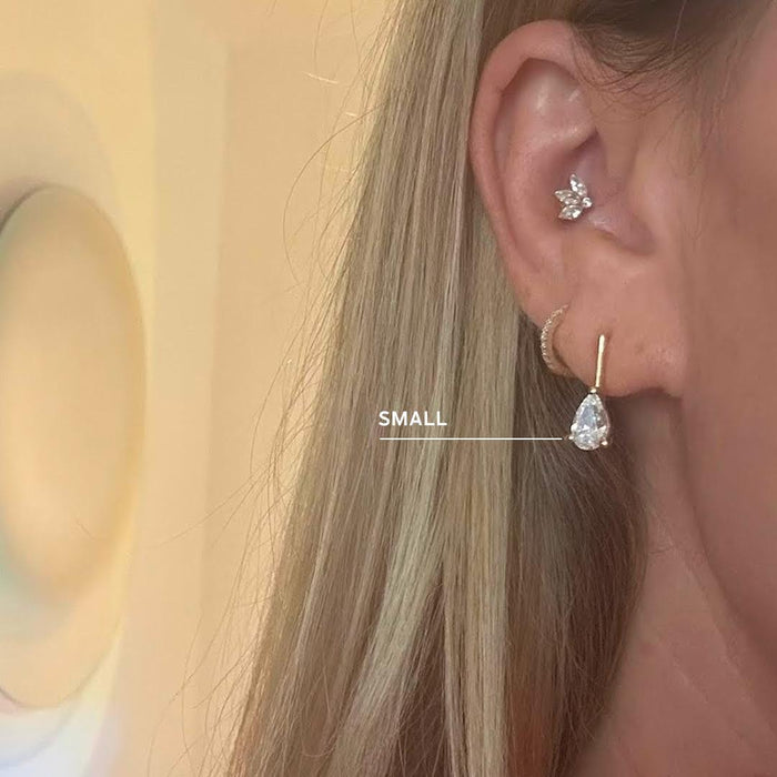 yellow gold / small / pair