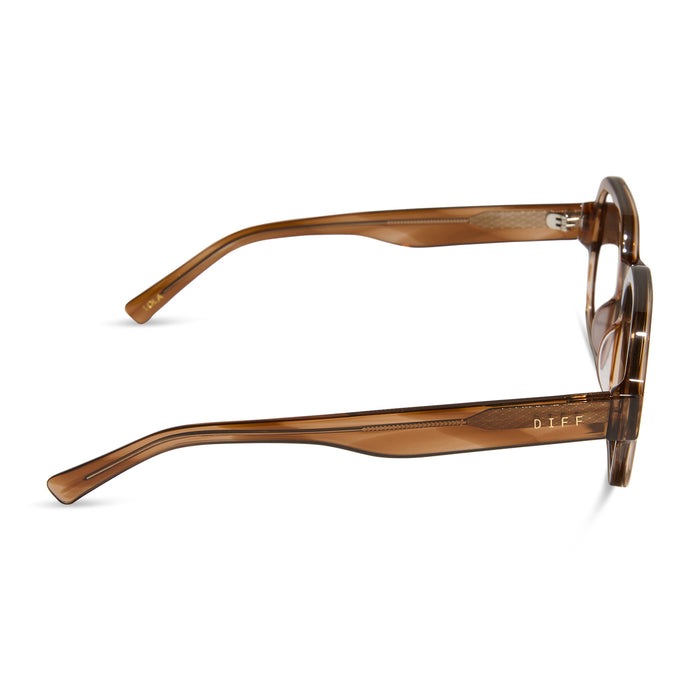 aspyn ovard x diff eyewear featuring the lola square prescription glasses with a tortoise frame side view