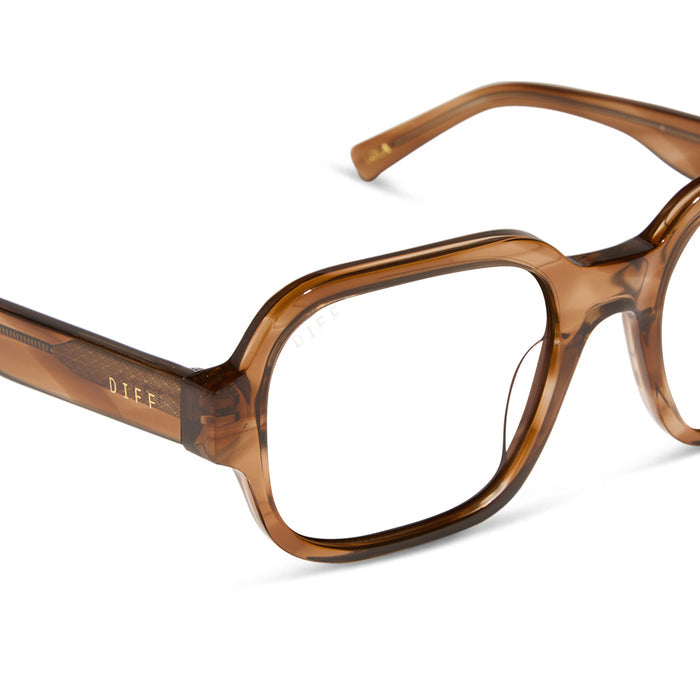aspyn ovard x diff eyewear featuring the lola square prescription glasses with a tortoise frame detailed view