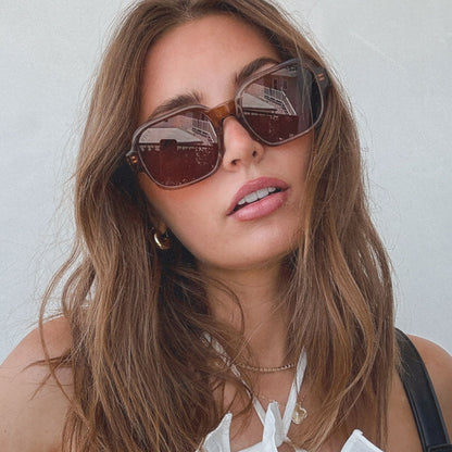 on model - female wearing aspyn ovard x diff eyewear featuring the lola square prescription glasses with a tortoise frame front view