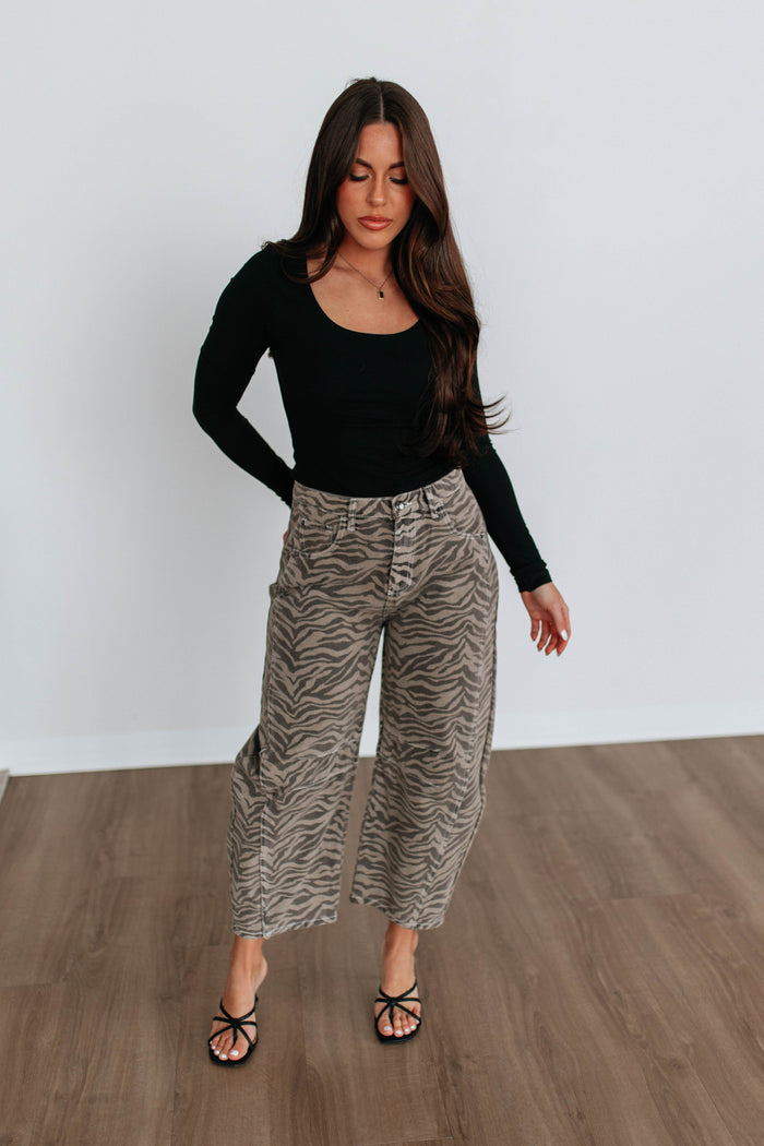 Black / Small
