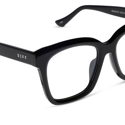 diff eyewear meredith square prescription glasses with a black acetate frame and grey lenses detailed view