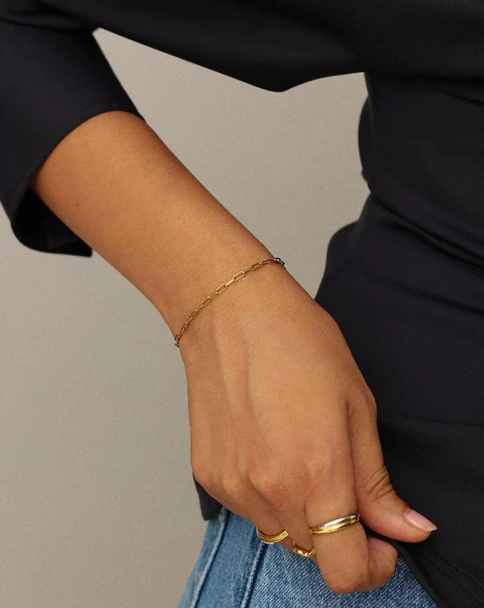 Mini Paperclip Chain Bracelet | 18k Gold Plated Bracelets Missoma