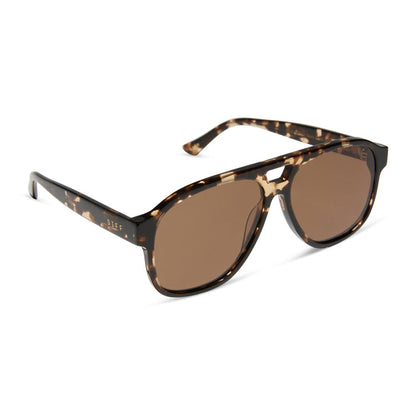 jessie james decker x diff eyewear featuring the nash navigator sunglasses with a espresso tortoise frame and brown lenses angled view