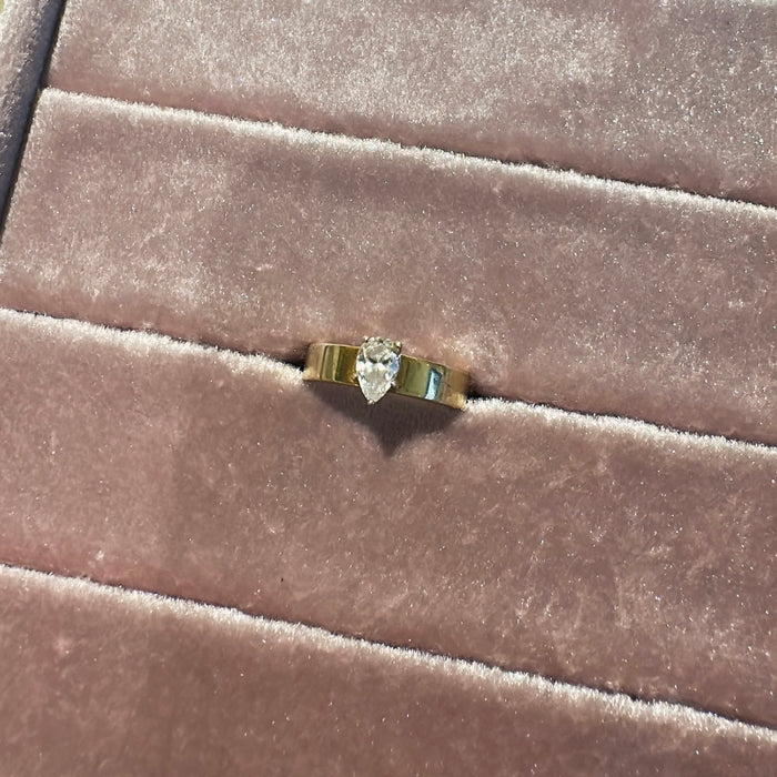 Pear Pinky Ring