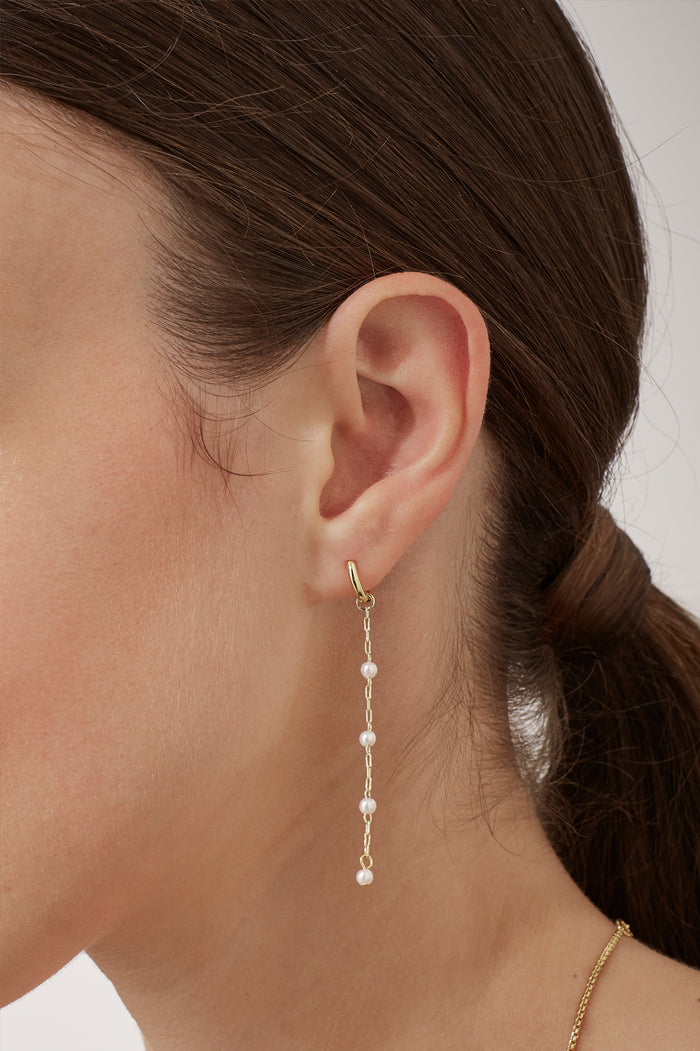 Pearl Chain Drop Huggies