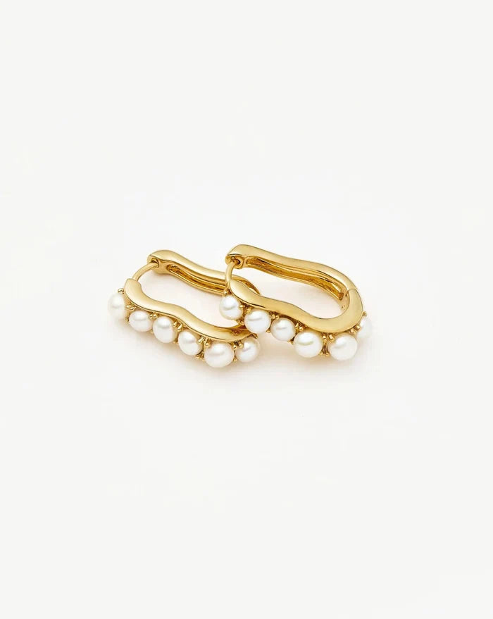 Pearl Wave Small Hoop Earrings | 18k Gold Plated/Pearl Earrings Missoma