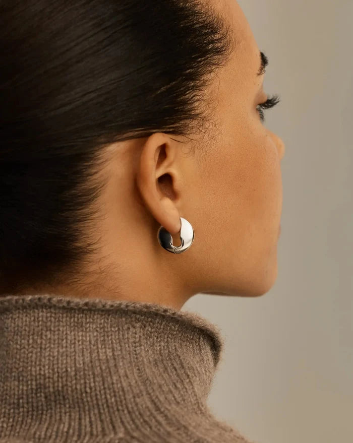 Hinged Small Hoop Earrings | Platinum Plated Earrings Missoma
