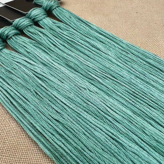 Roxy Floss Collection 8yd Duck, Duck, Spruce