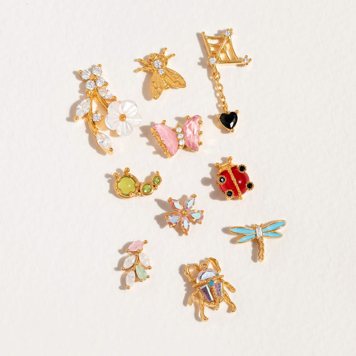 Shoo Fly Studs