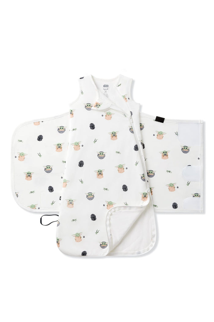 Double zipper shown on an unswaddled Sleep Bag Swaddler in Grogu™ 1.0
