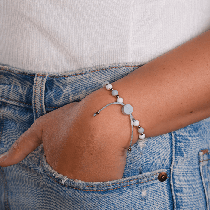 6mm Beaded Bracelet - White, Misty Grey, & Gold