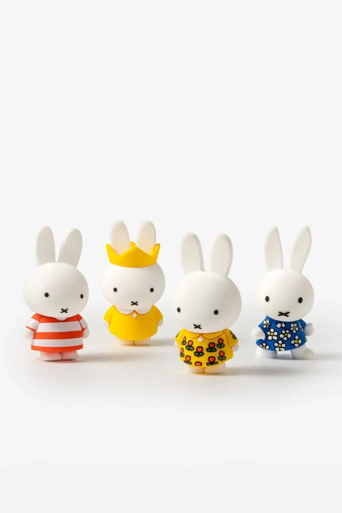 Smoko Miffy Dressing Up Blind Box Figure
