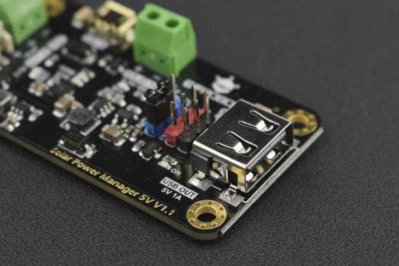 Solar Power Manager 5V [Discontinued] by DFRobot - The Pi Hut