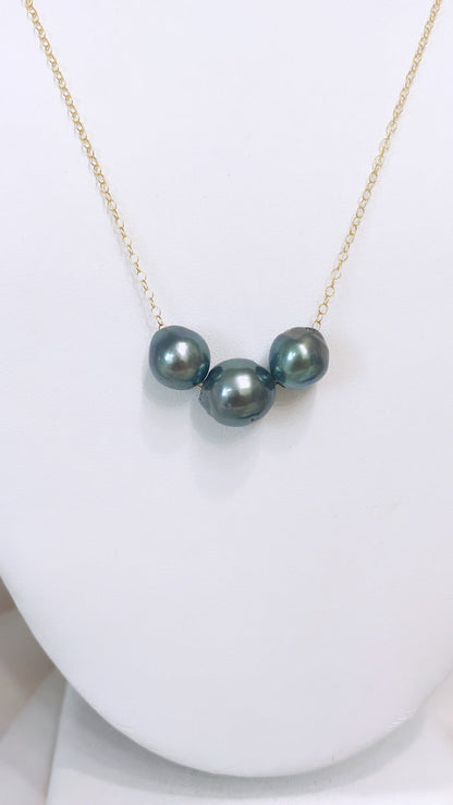 Tahitian Multi pearl necklace
