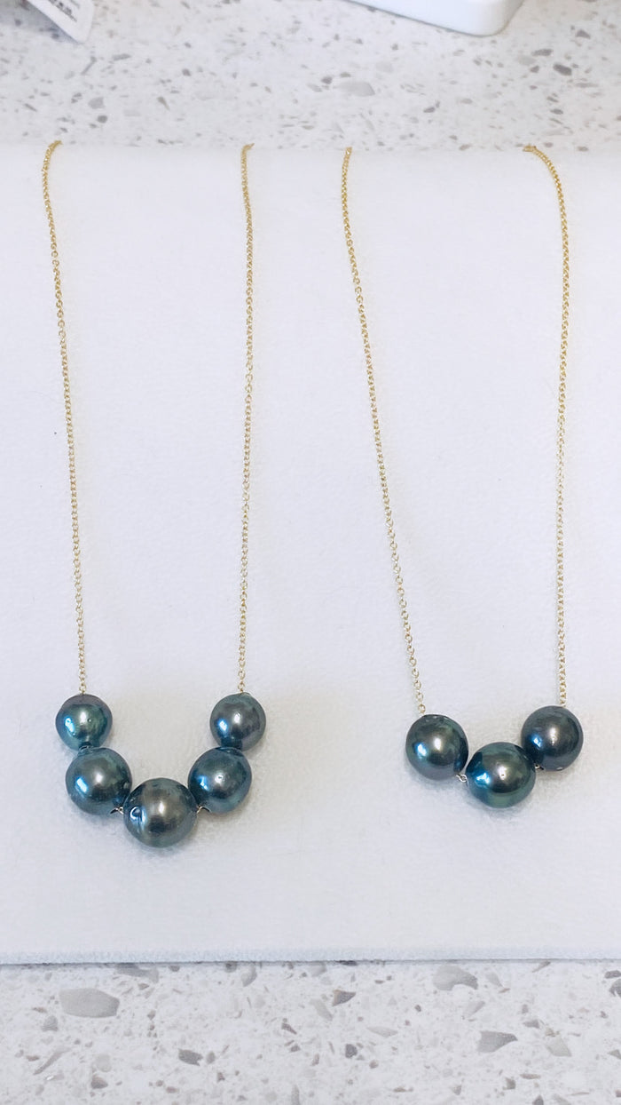 Tahitian Multi pearl necklace