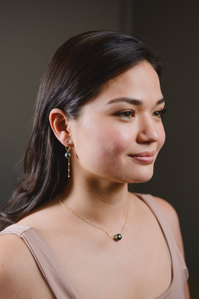 Tahitian Pearl choker necklace