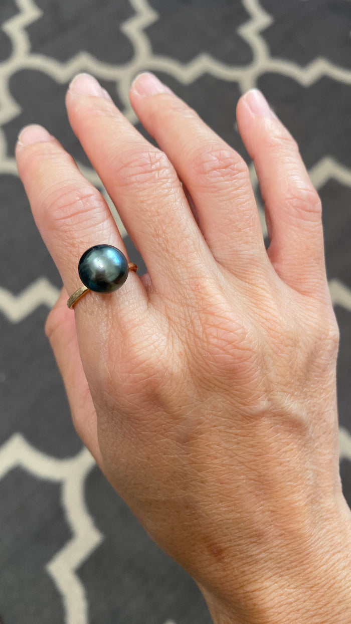Tahitian Pearl ring - 11mm Green