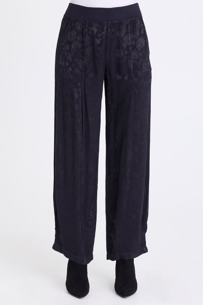 XCVI Tarquin Textured Satin Pleated Pant